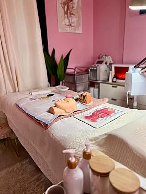 Beauty Capsule BC Facials Phuket Skincare & More นวดหน้าภูเก็ต
