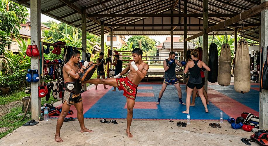 Muay Thai à Chiang Mai : Meilleurs clubs, tarifs et guide d'entraînement