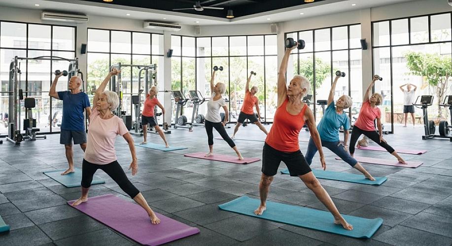 Rester en Forme Après 50 Ans à Phuket : Guide des Seniors